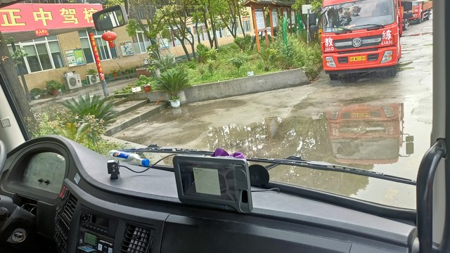 "智慧驾培:科技驱动下的驾驶培训革新"